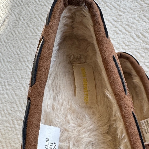 Iowa Hawkeyes Women's Brown Moccasin Size 8 - Picture 4 of 9